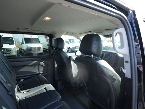 Used 2023 Mercedes-Benz Metris Passenger image 10