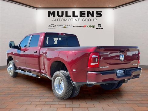 Used 2024 RAM 3500 Laramie image 7