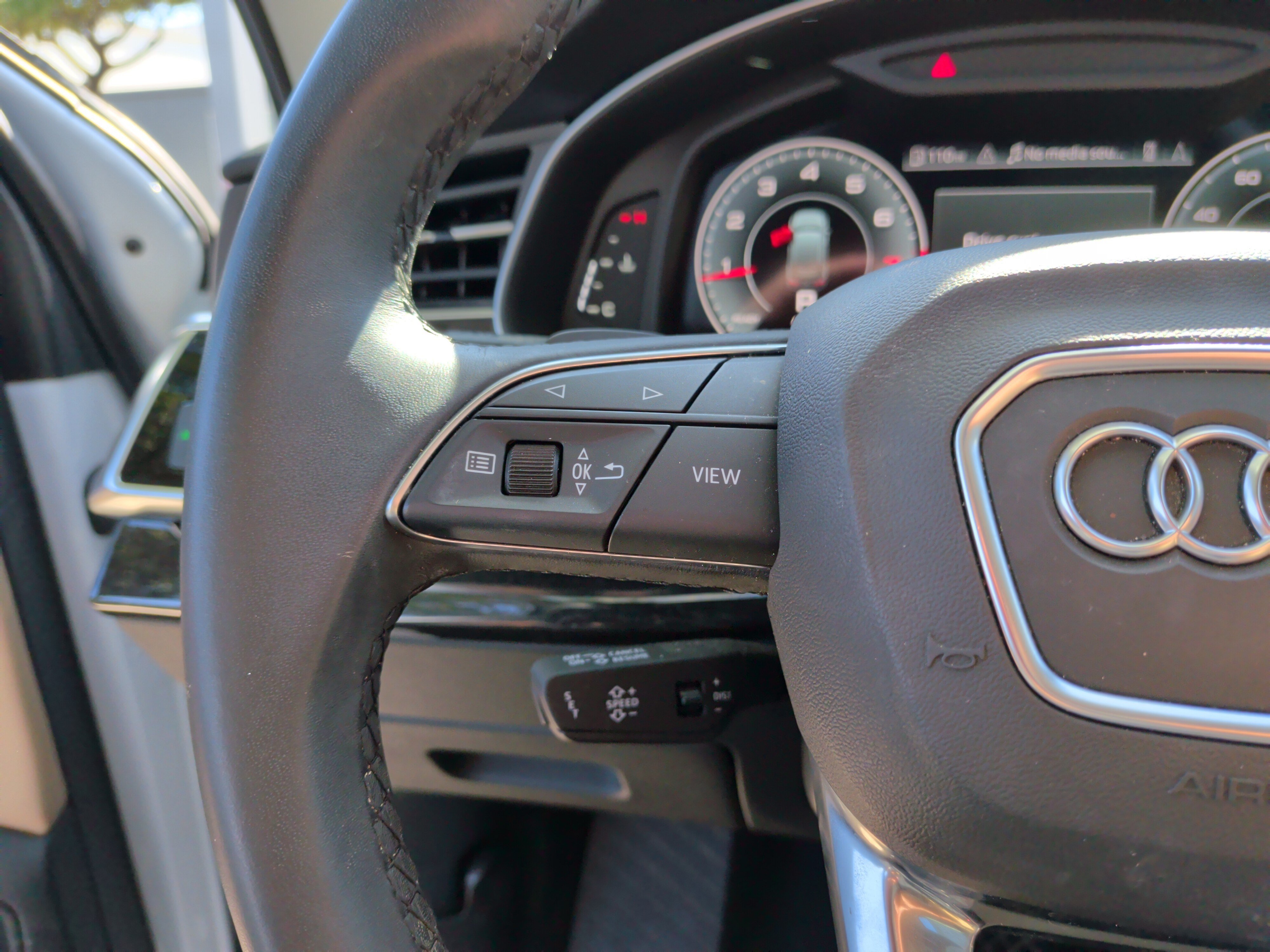 Used 2023 Audi Q7 2.0T Premium Plus w/ Premium Plus Package AWD/4WD image 18