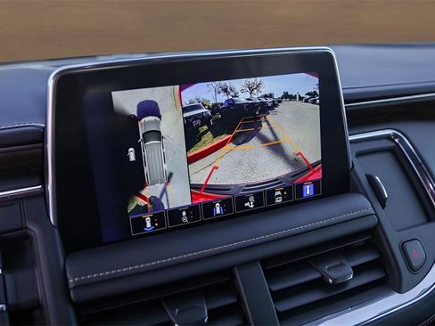 Used 2023 Chevrolet Tahoe Premier image 14