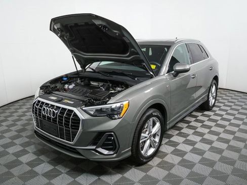 Used 2022 Audi Q3 2.0T Premium w/ Convenience Package image 31