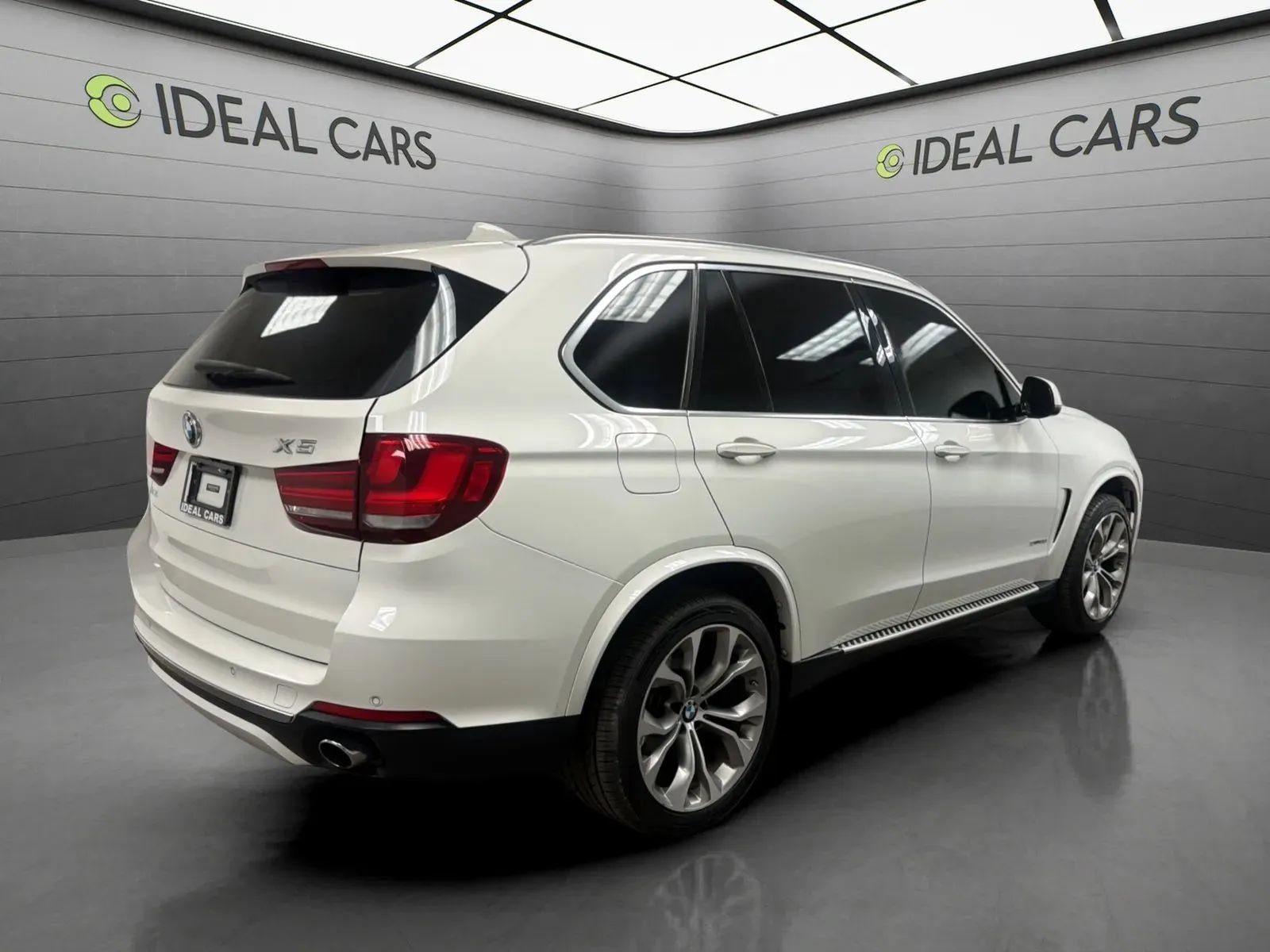 Used 2017 BMW X5 sDrive35i RWD image 5