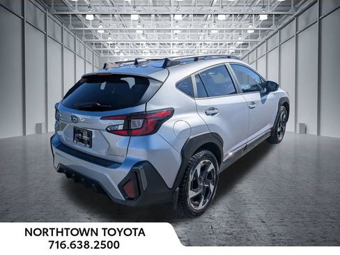 Used 2024 Subaru Crosstrek 2.5i Limited AWD/4WD image 14