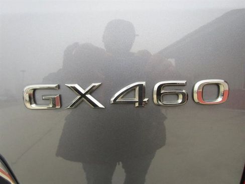 Used 2019 Lexus GX 460 Premium image 31