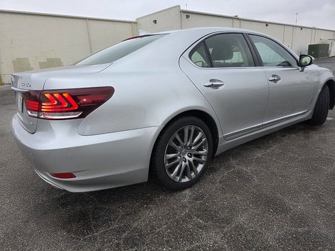 Used 2014 Lexus LS 460 AWD image 4