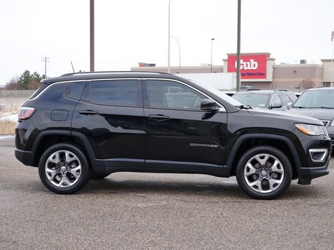 Used 2020 Jeep Compass Limited w/ Safety & Security Group image 2