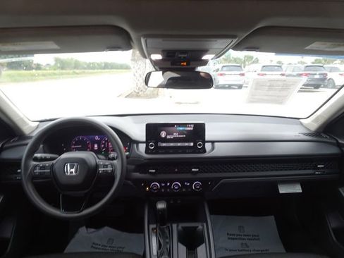 Certified 2024 Honda Accord EX image 11
