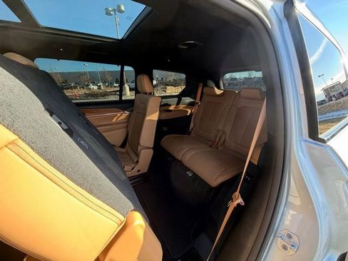 Used 2023 Jeep Grand Cherokee L Summit image 27