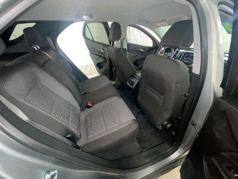 Used 2023 Chevrolet Equinox LT FWD image 32