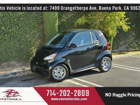 Used 2014 smart fortwo pure RWD image 13