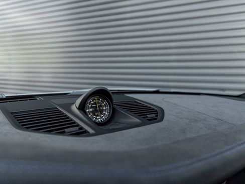 Certified 2025 Porsche 911 GT3 RWD image 26