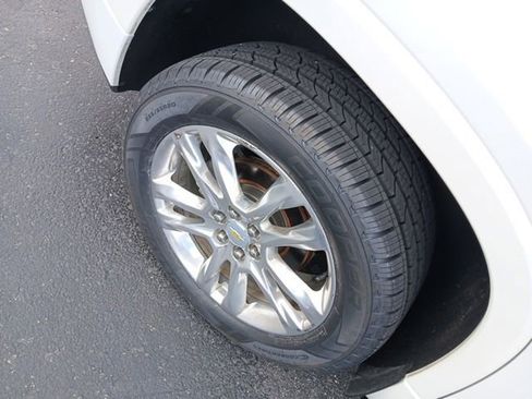 Used 2019 Chevrolet Traverse High Country w/ LPO, Floor Liner Package image 16