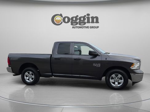 Used 2024 RAM 1500 Classic SLT RWD image 6