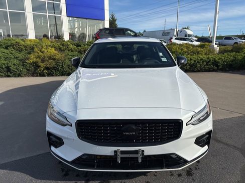 Certified 2023 Volvo S60 B5 Plus w/ Climate Package FWD image 4