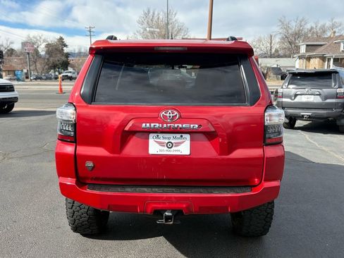 Used 2016 Toyota 4Runner SR5 image 5