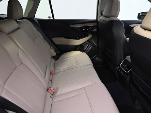 Certified 2025 Subaru Outback Limited AWD/4WD image 18