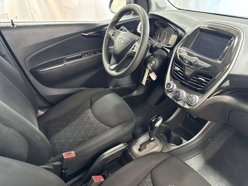 Certified 2020 Chevrolet Spark LT FWD image 25