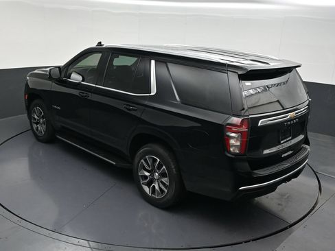 Used 2023 Chevrolet Tahoe LT w/ Luxury Package RWD image 18