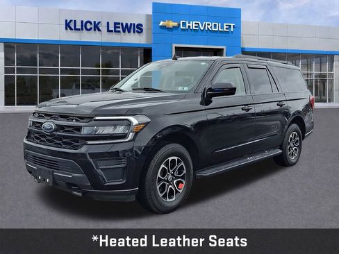 Used 2023 Ford Expedition Max XLT image 3