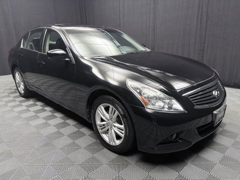 Used 2010 INFINITI G37 x Sedan w/ Premium Pkg AWD/4WD image 7