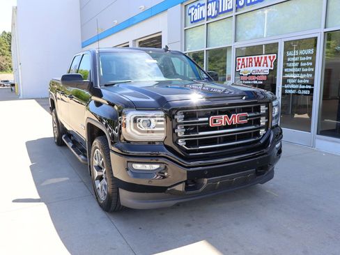 Used 2017 GMC Sierra 1500 SLT AWD/4WD image 2