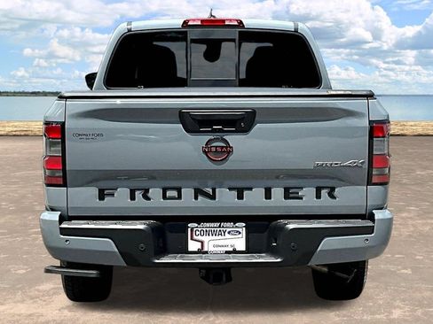 Used 2022 Nissan Frontier PRO-4X w/ Pro-4X Premium Package AWD/4WD image 7