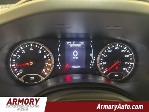 Used 2023 Jeep Renegade Latitude image 14