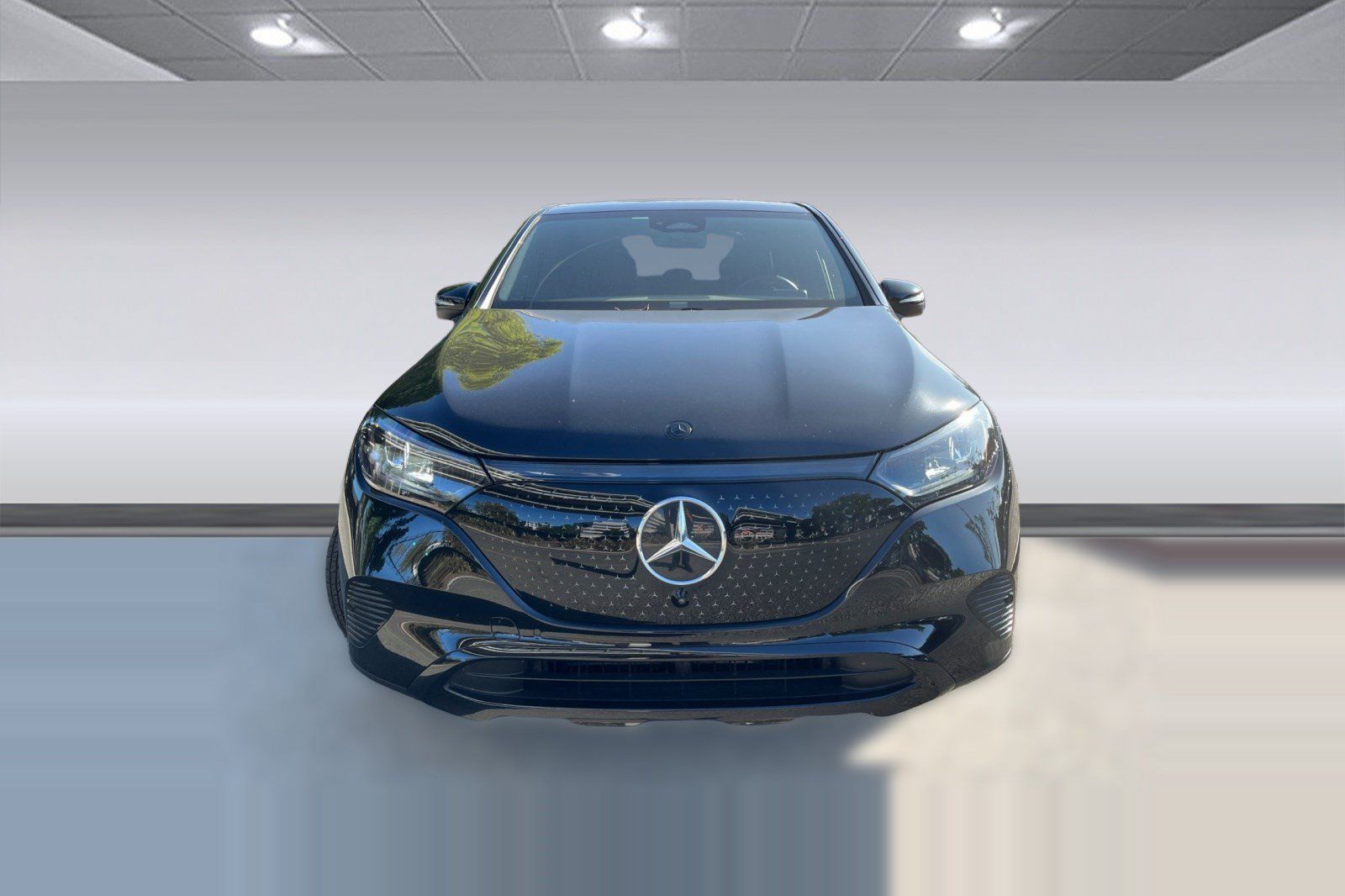 Used 2023 Mercedes-Benz EQE 350+ 4MATIC SUV image 4