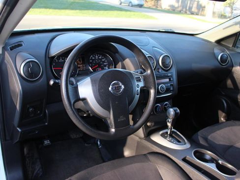 Used 2011 Nissan Rogue S image 15