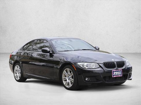 Used 2013 BMW 335i xDrive Coupe AWD/4WD image 3