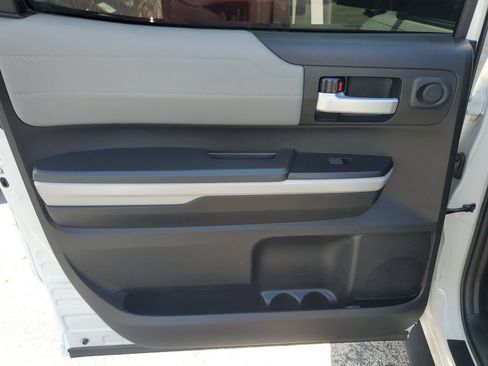 Used 2020 Toyota Tundra Limited AWD/4WD image 13