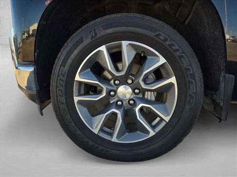 Used 2020 Chevrolet Silverado 1500 LT w/ Texas Edition image 18