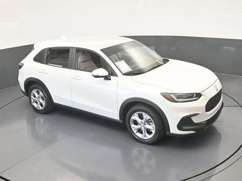 Used 2023 Honda HR-V LX image 52