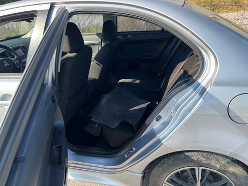 Used 2013 Mitsubishi Lancer ES FWD image 9