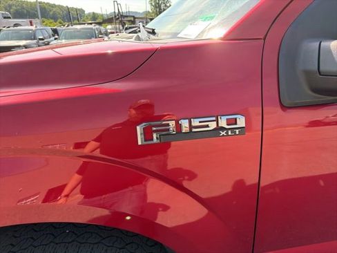 Used 2018 Ford F150 XLT w/ Equipment Group 302A Luxury AWD/4WD image 7