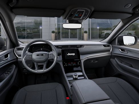 New 2025 Jeep Grand Cherokee 4WD image 23