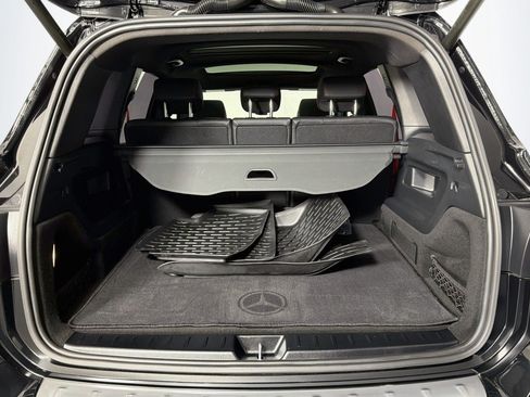 Certified 2023 Mercedes-Benz GLB 35 AMG 4MATIC image 24