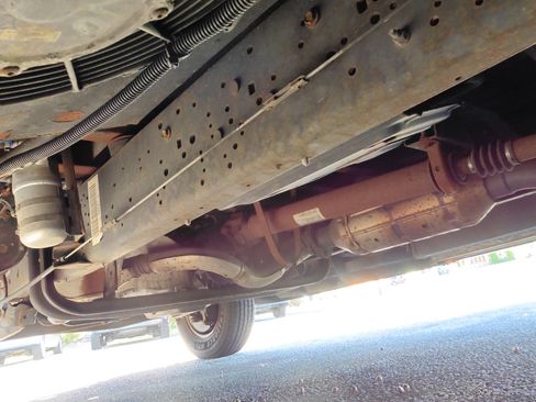 Used 2011 Ford E-450 and Econoline 450 Super Duty w/ Shuttle Bus Prep Pkg image 6