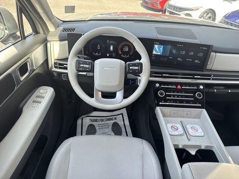 Certified 2026 Hyundai Santa Fe SE image 17