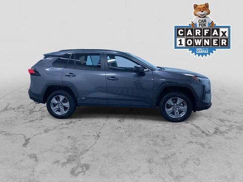 Used 2025 Toyota RAV4 LE AWD/4WD image 2