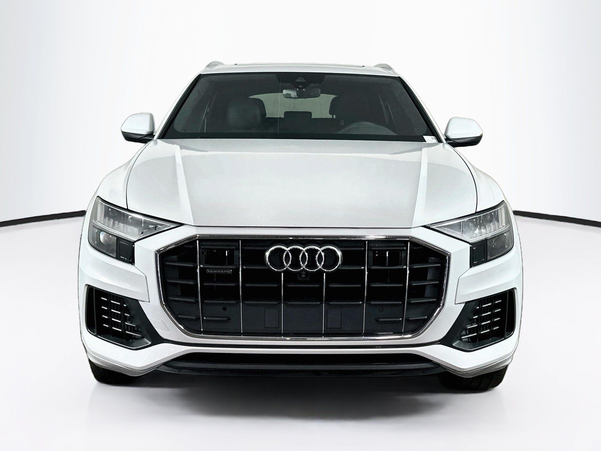 Used 2019 Audi Q8 Premium Plus AWD/4WD image 2