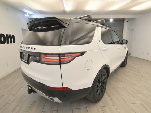 Used 2020 Land Rover Discovery Landmark AWD/4WD image 5