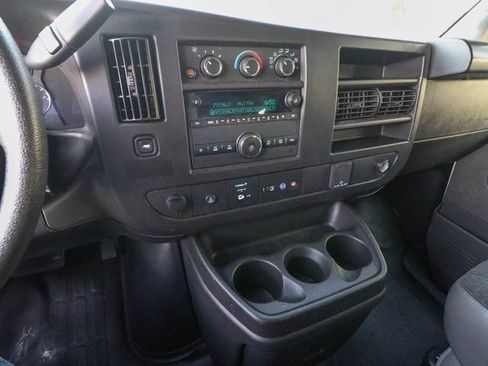 Used 2024 GMC Savana 2500 w/ Driver Convenience Package RWD image 20