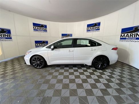 Used 2025 Toyota Corolla SE image 10
