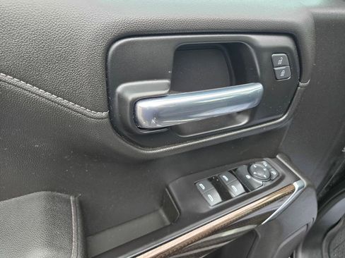 Used 2019 Chevrolet Silverado 1500 LT w/ All-Star Edition image 37