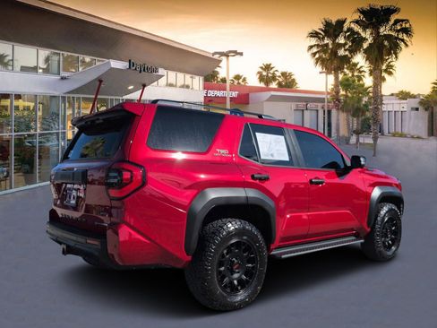 Used 2025 Toyota 4Runner TRD Off-Road Premium AWD/4WD image 3