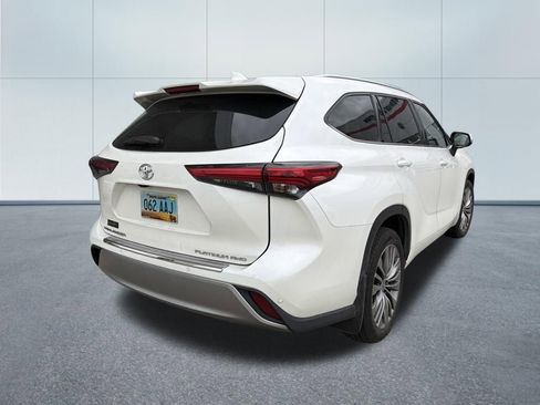 Used 2020 Toyota Highlander Platinum AWD/4WD image 5