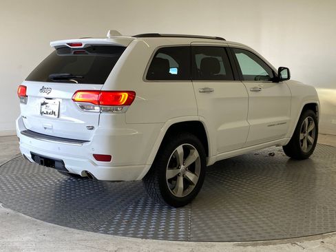 Used 2015 Jeep Grand Cherokee Overland w/ Advanced Technology Group image 9