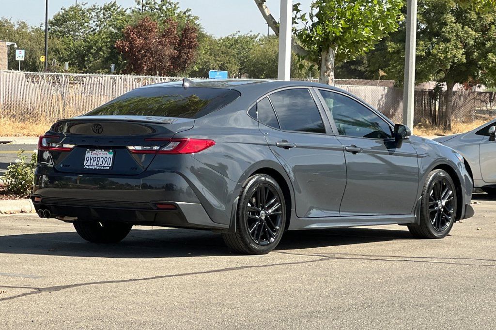 Certified 2026 Toyota Camry SE w/ Convenience Package FWD image 5