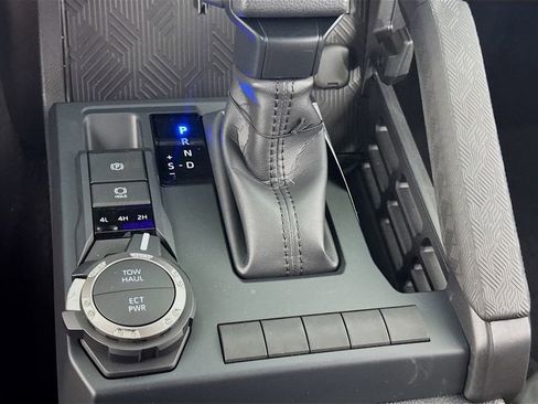 Used 2025 Toyota Tacoma SR5 image 20